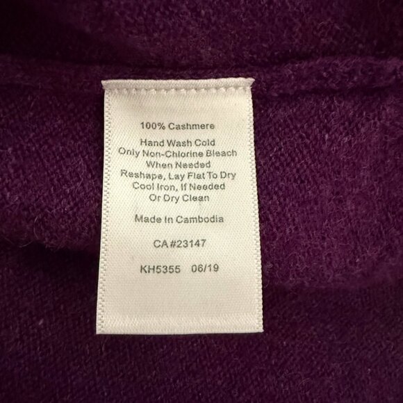 Talbots Petite Sweater Women’s Purple Pure Cashmere Turtleneck Sweater Sz Sp - Picture 8 of 8